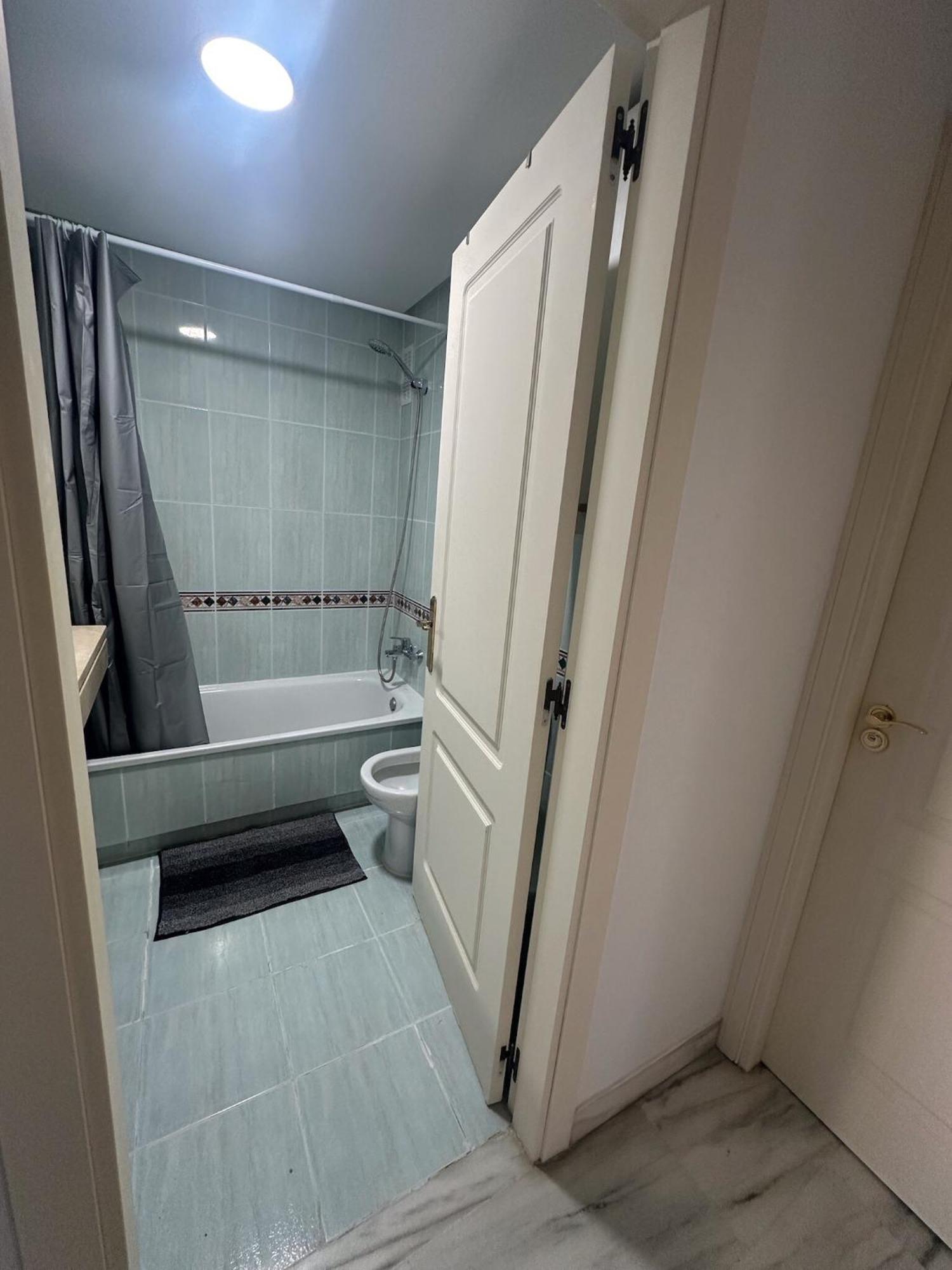 Torremolinos Habitaciones Privada En Apartamentos Compartidos Eksteriør billede