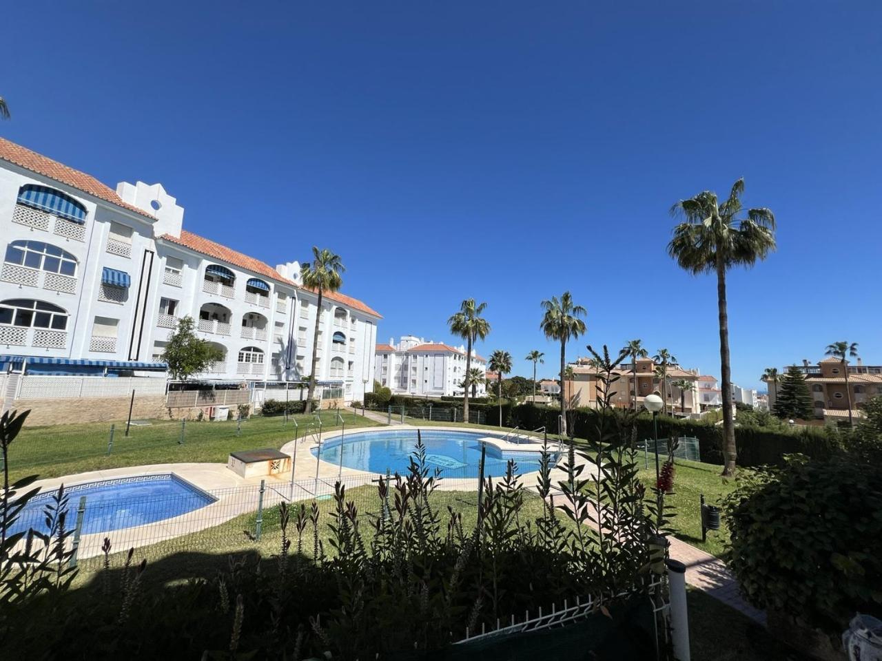 Torremolinos Habitaciones Privada En Apartamentos Compartidos Eksteriør billede