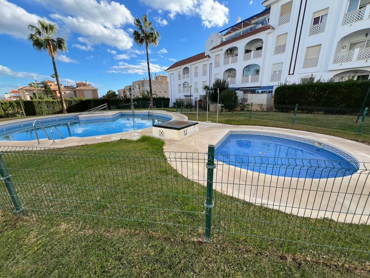 Torremolinos Habitaciones Privada En Apartamentos Compartidos Eksteriør billede