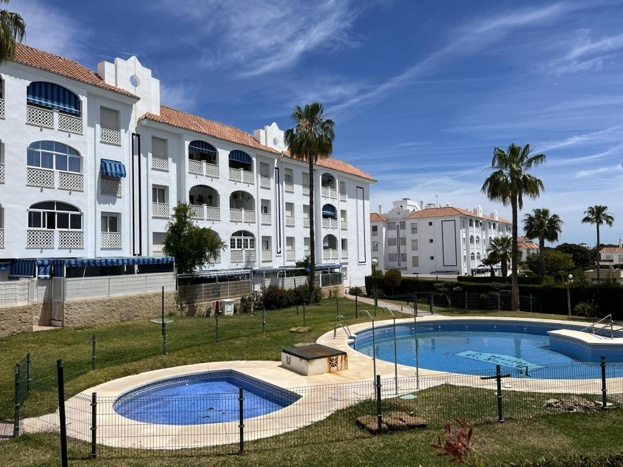 Torremolinos Habitaciones Privada En Apartamentos Compartidos Eksteriør billede