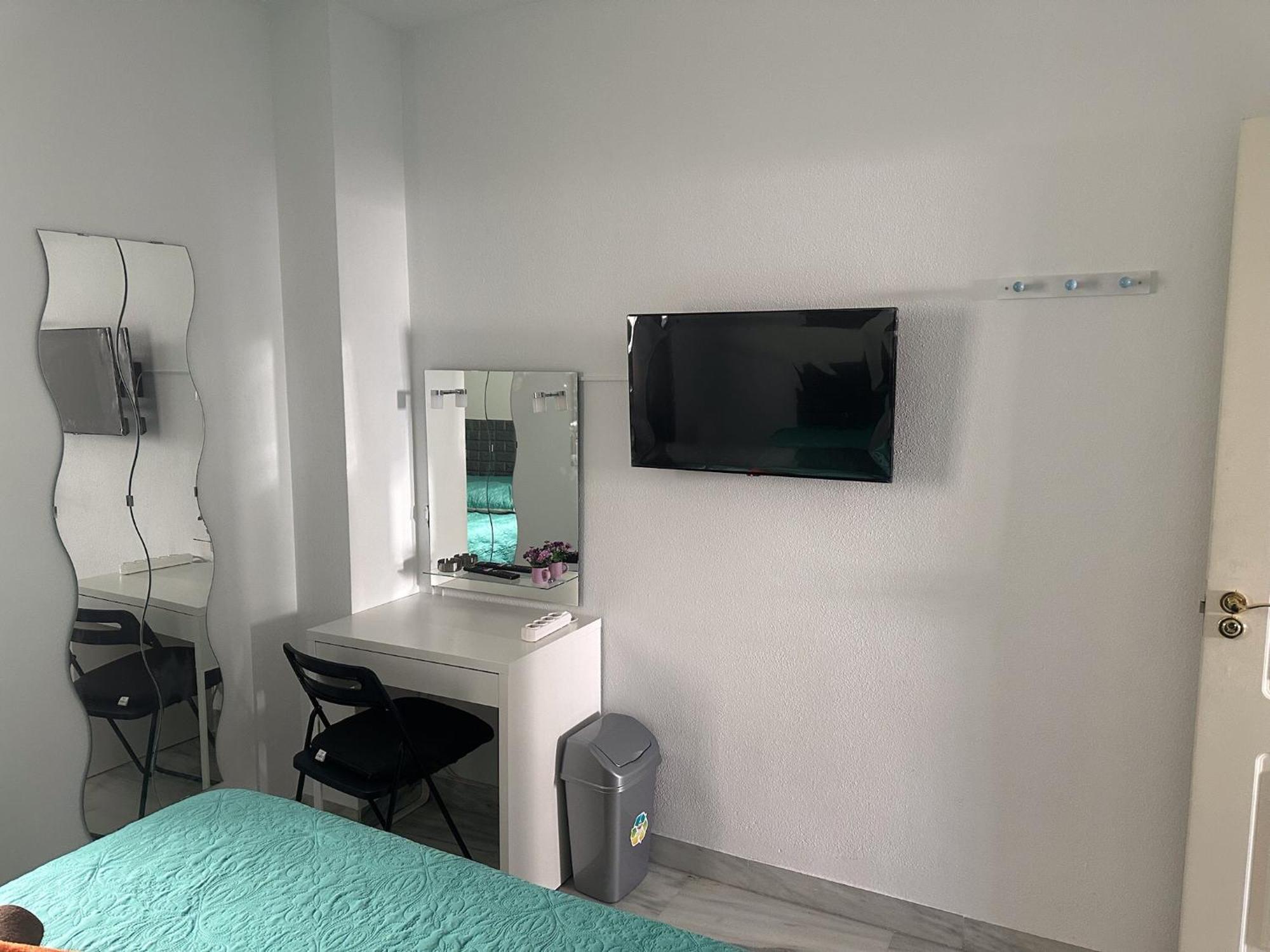 Torremolinos Habitaciones Privada En Apartamentos Compartidos Værelse billede